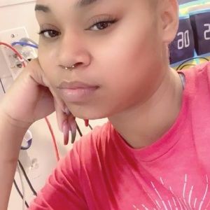 Meet your Posher, Jasmine